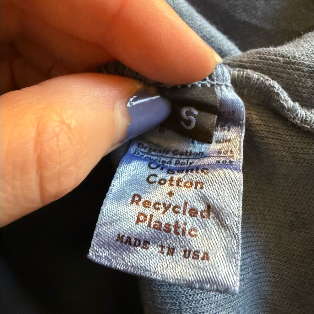 Groceries Apparel Hand-Dyed Indigo Sweatshirt Size S NWT - Picture 7 of 8